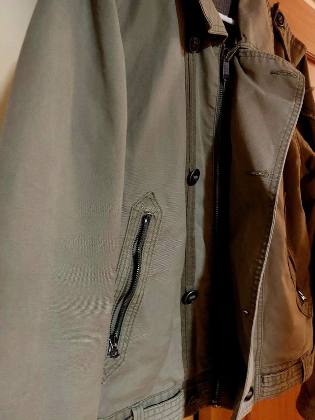 Cazadora vaquera Levis estilo militar. Talla L