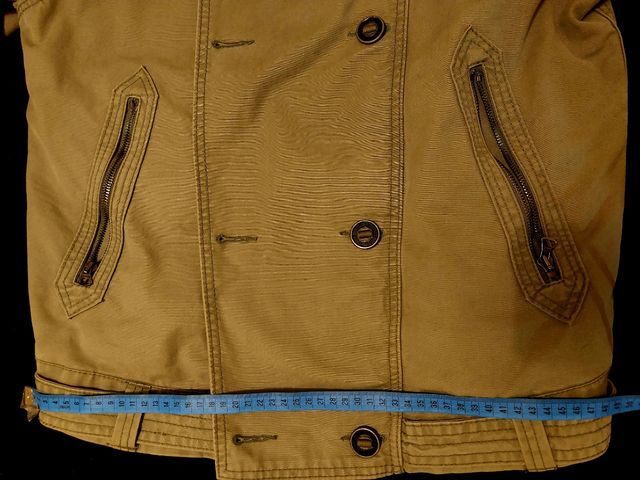 Cazadora vaquera Levis estilo militar. Talla L