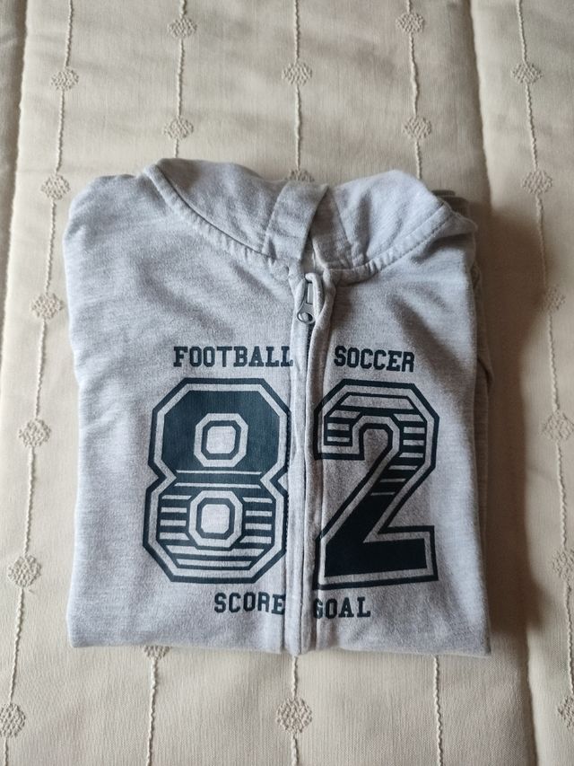 Sudadera felpa niño talla 11/12, 10€