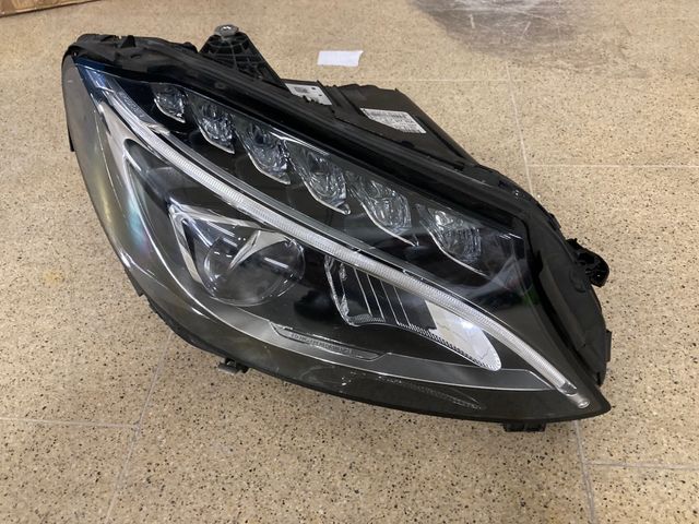 Faro anteriore Mercedes Classe C w205