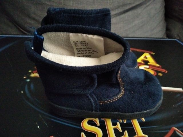 zapatillas,botas bebe