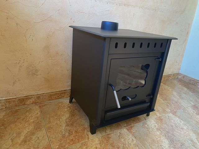 Estufa de leña con salida superior 12 cms