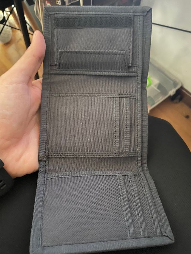 Cartera levis original