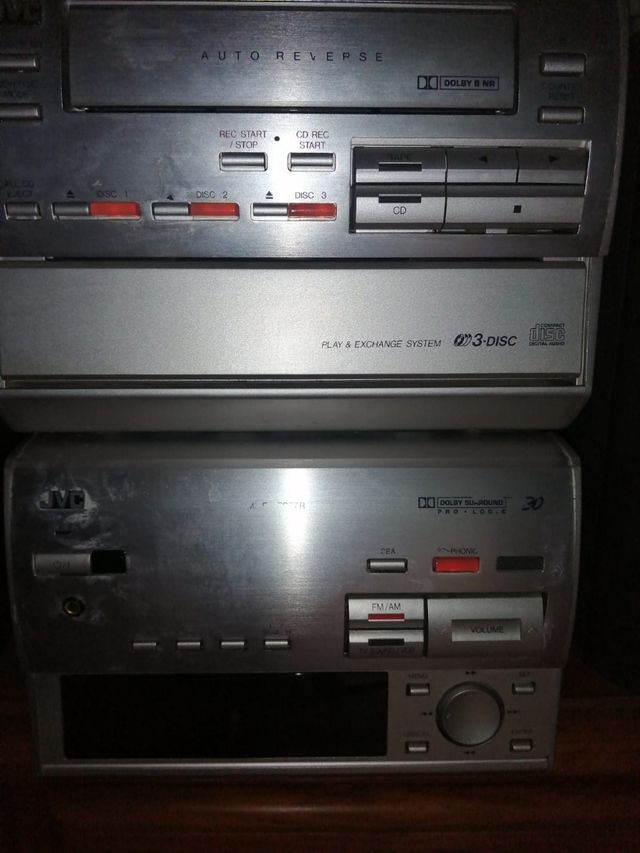 Equipo de sonido JVC de segunda mano por 40 EUR en Jerez de la Frontera