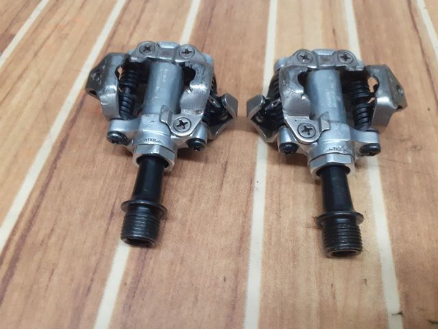 Pedales Shimano 540