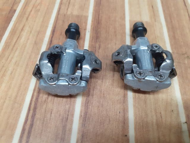 Pedales Shimano 540