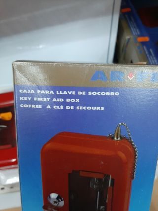 Caja para llave de socorro