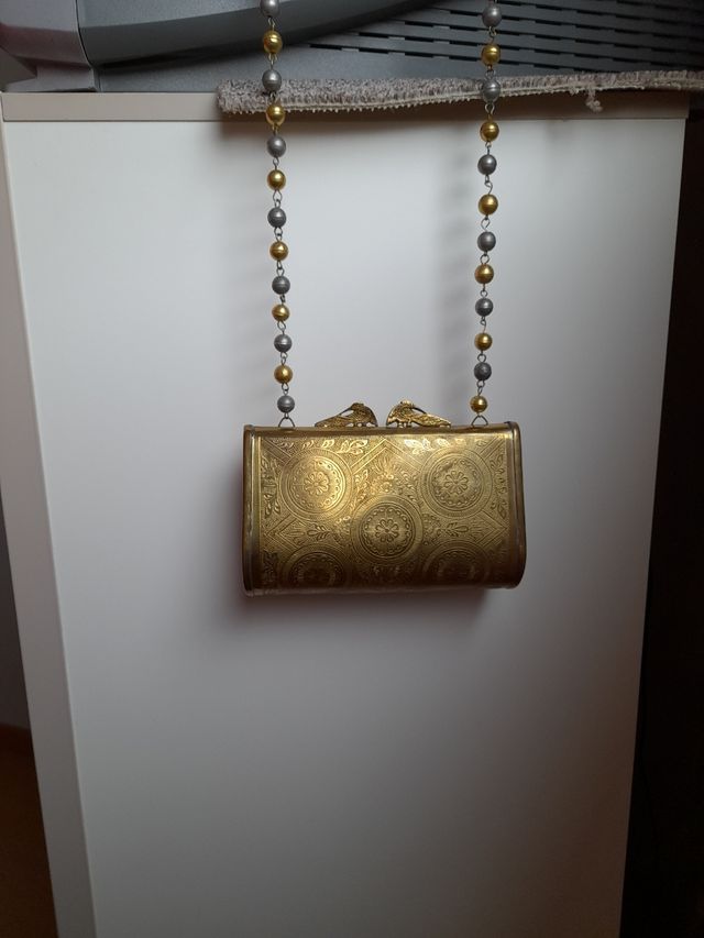 A ESTRENAR  bolso joya