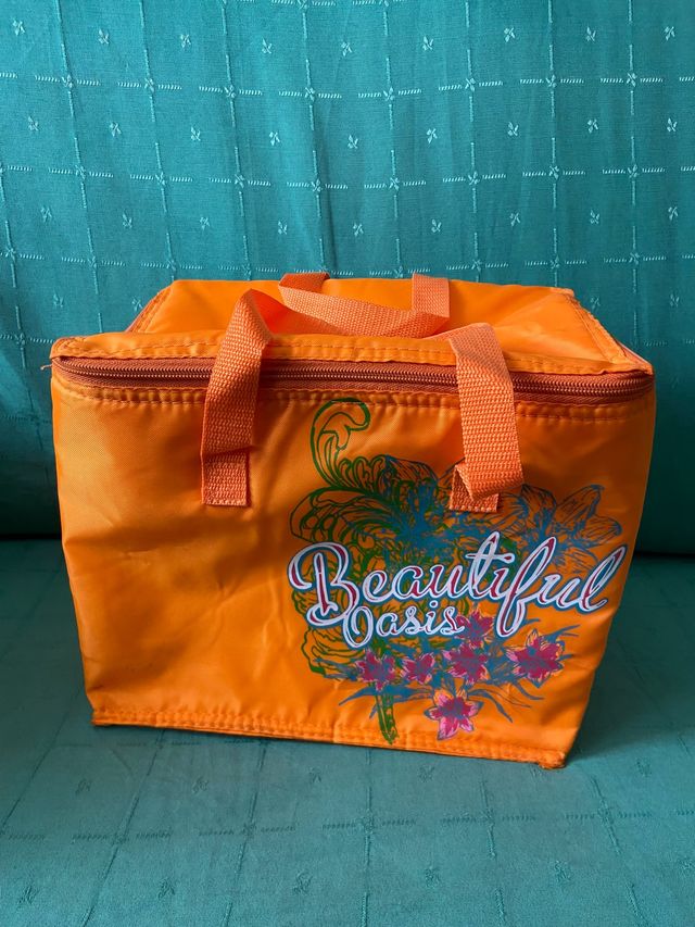 Nevera/Bolsa isotérmica.