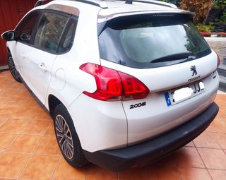 Peugeot 2008 2015