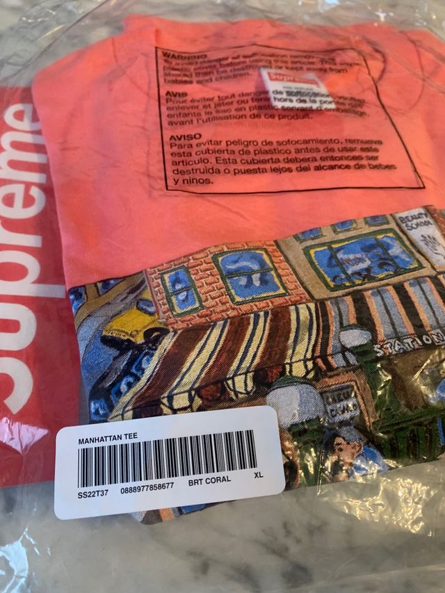 Camiseta supreme manhattan