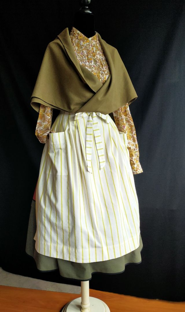 falda y delantal de baserritarra. 14