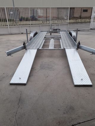 Remolque NUEVO plataforma porta coches