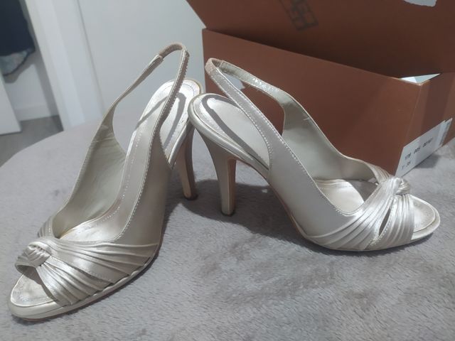Zapatos boda-fiesta talla 35.COMO NUEVOS!!!!