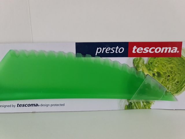 Cuchillo de plástico para cortar verduras