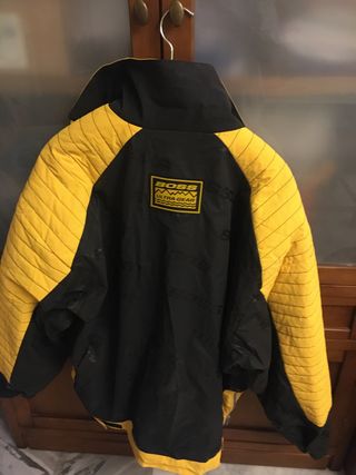 Chaquetón Boss nieve