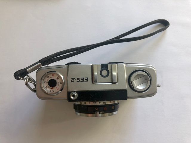 Camara vintage olympus pen EES-2