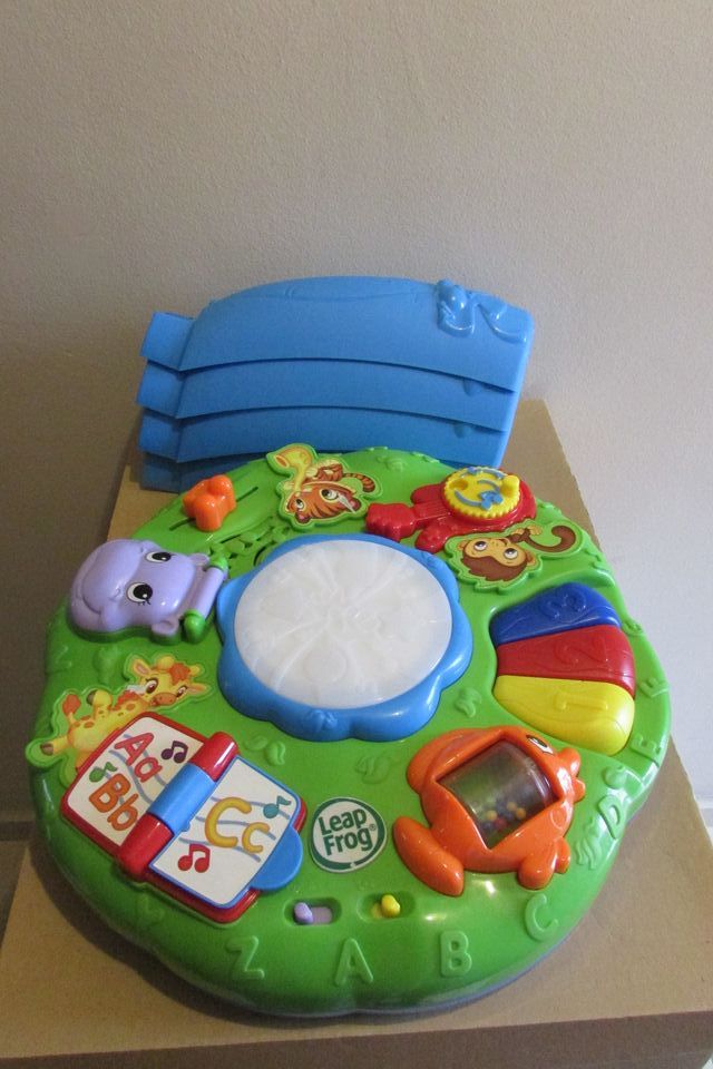 Mesa de Actividades de Aprendizaje Infantil