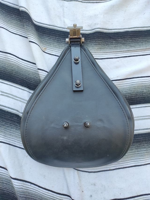 sella kustom per Harley Davidson