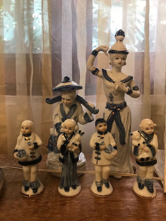 Figure in porcellana giapponese