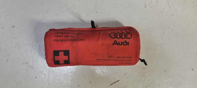 Botiquín Audi