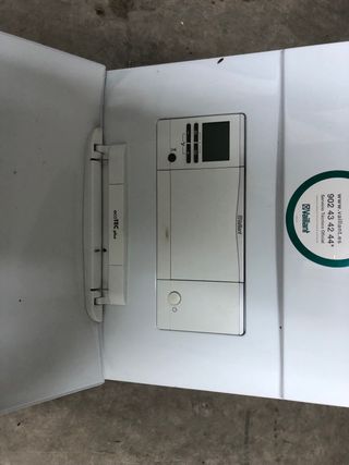 Caldera de gas marca vaillant para agua y centra 