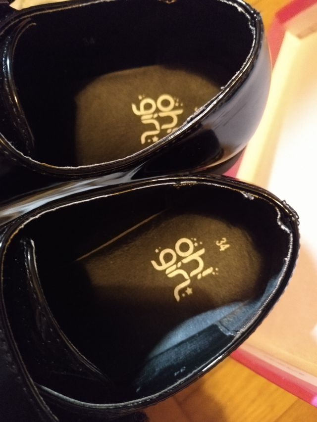 zapatos charol Oh! Girl. T.34