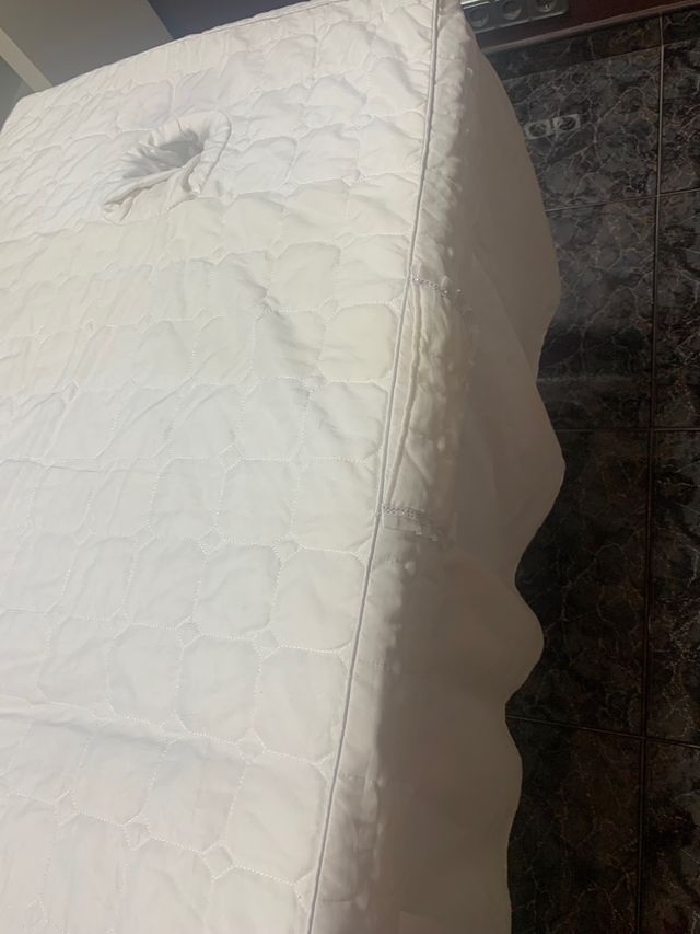 Faldón Cubre camilla