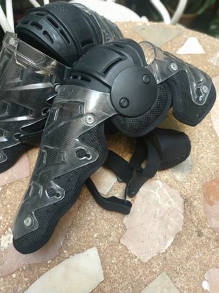 Rodilleras articuladas ACERBIS