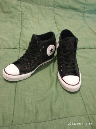 Zapatillas converse 38.5 de segunda mano por 20 EUR en Madrid en WALLAPOP
