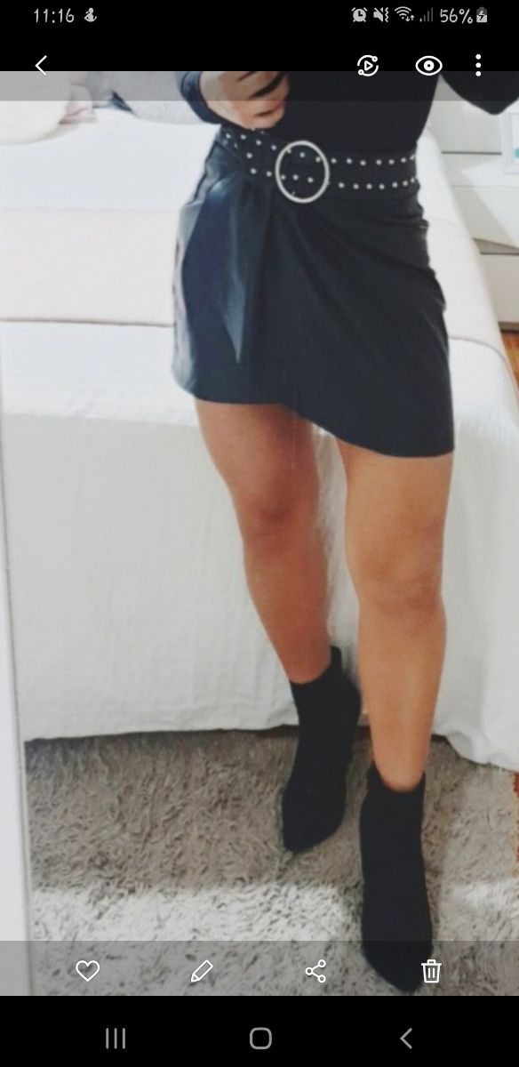 Falda polipiel talla Xs Bershka