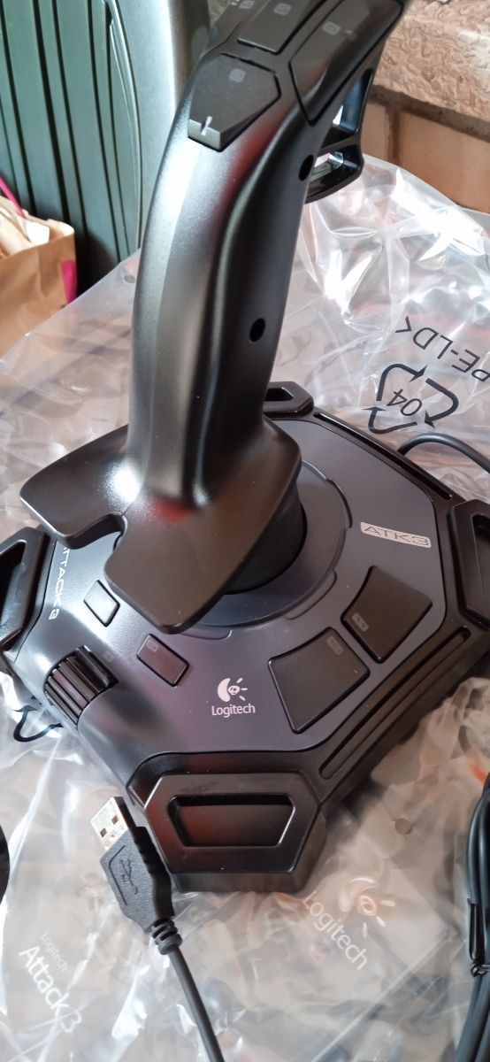 JOYSTICK PC ATTACK 3. LOGITECH