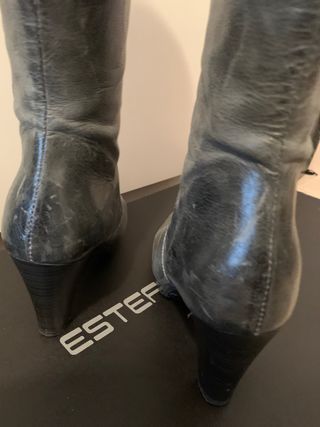 Botas altas grises