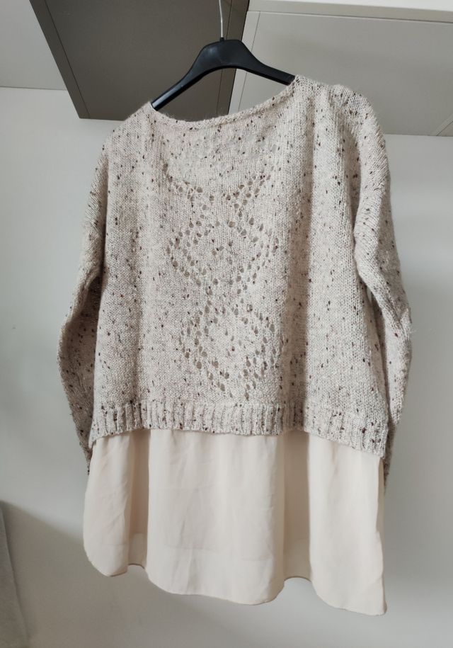 maglione in lana beige e panna