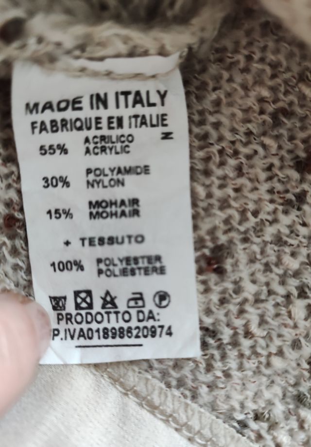 maglione in lana beige e panna