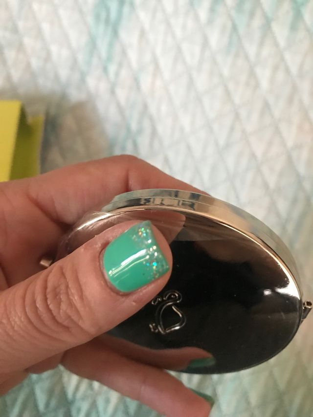 Specchio da borsetta