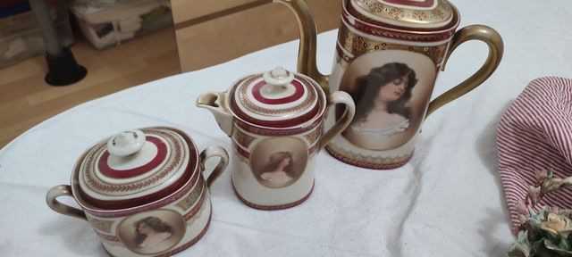 juego café cerámica austriaca siglo 18