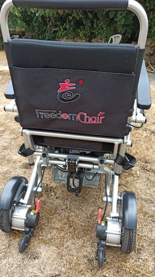 Se vende lote de aparatos geriátricos.