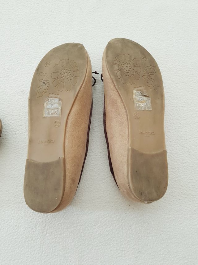Bailarinas lazo piel vuelta camel Mango gemelas