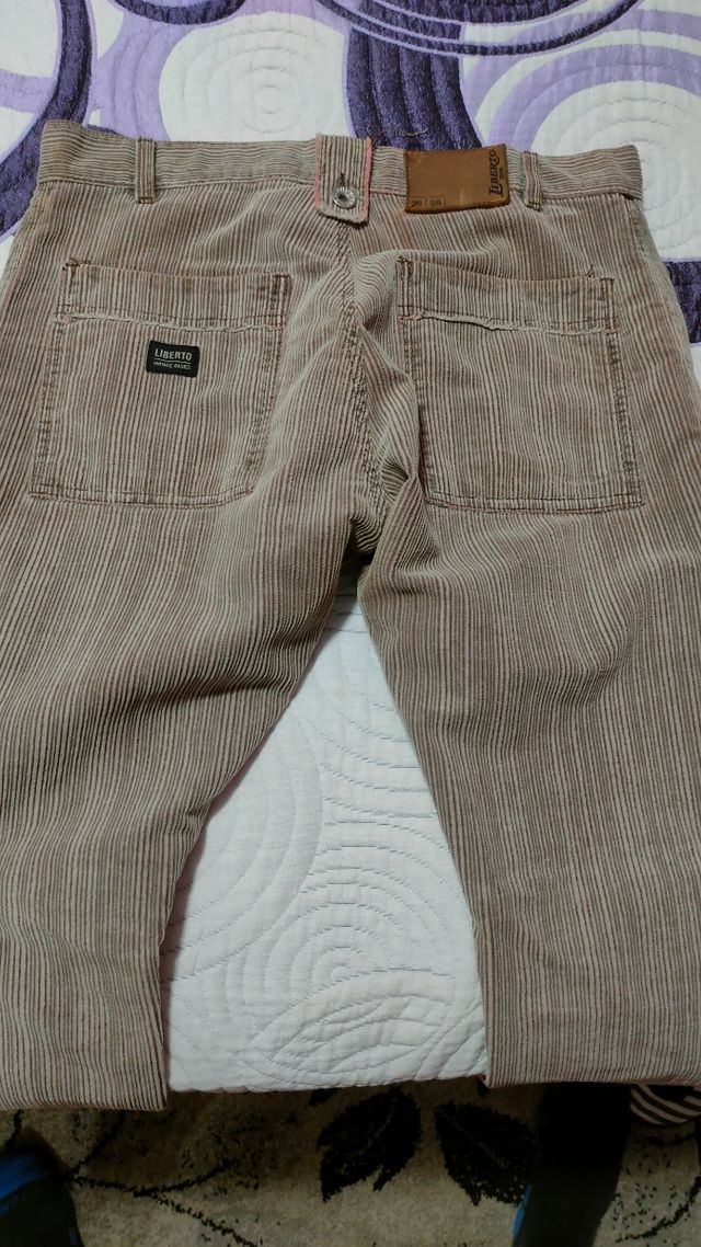 Pantalón Liberto talla 42