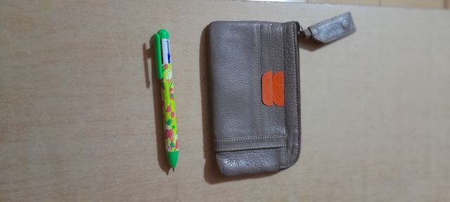 portafoglio in vera pelle marca Keeper