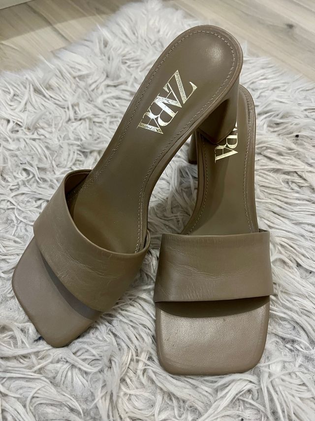 Zapatos tipo pala Zara