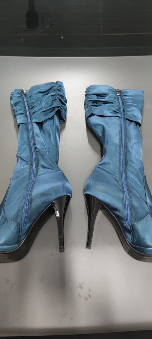 Botas altas tacon azules talla 40