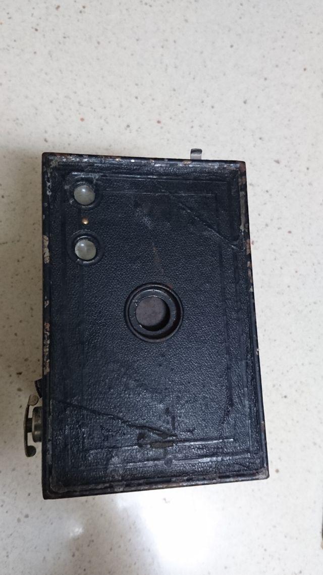 CAMARA FOTOS ANTIGUA DE CAJON EASTMAN 2A BROWNIE