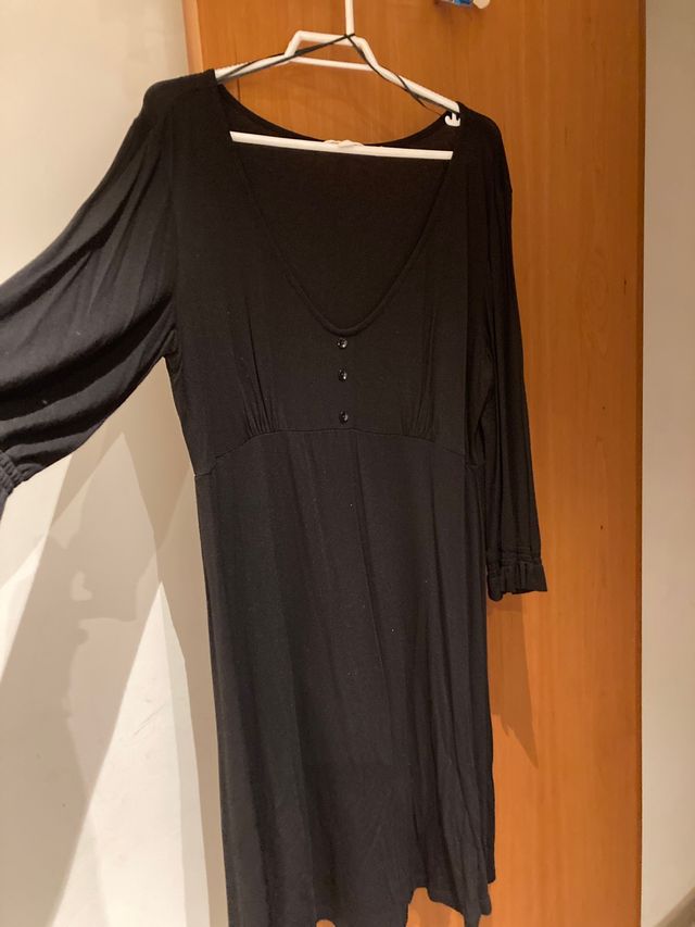 Vestido negro Springfield