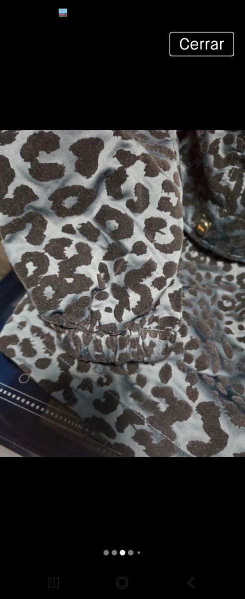 bonita anoraks mujer talla L de Yera