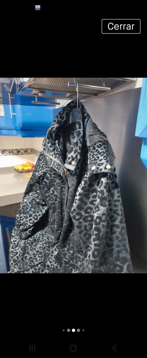 bonita anoraks mujer talla L de Yera