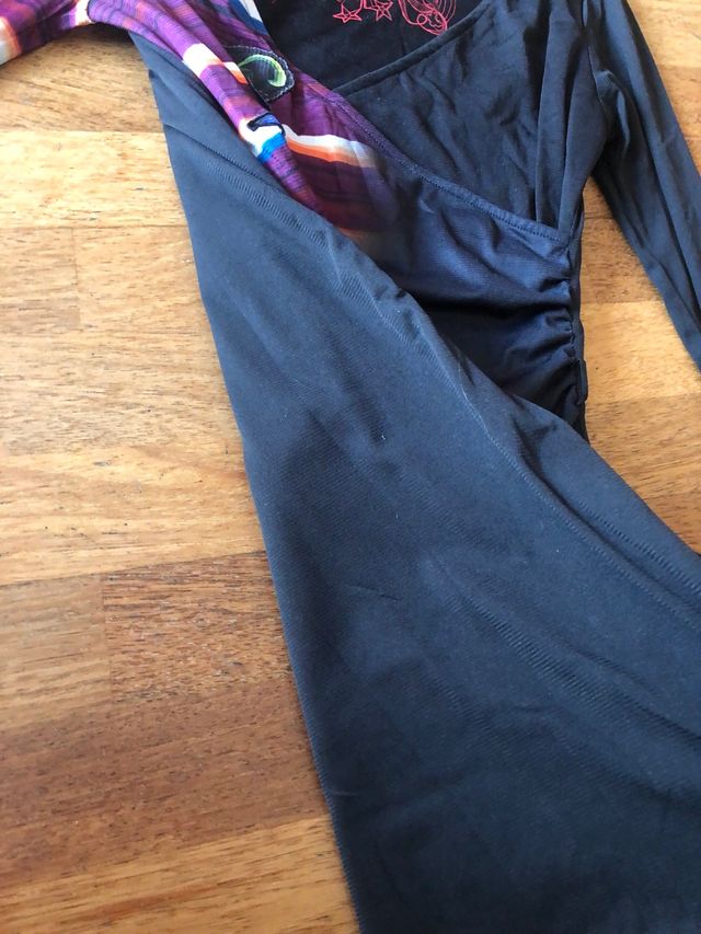 Vestido desigual talla xs. Perfecto estado