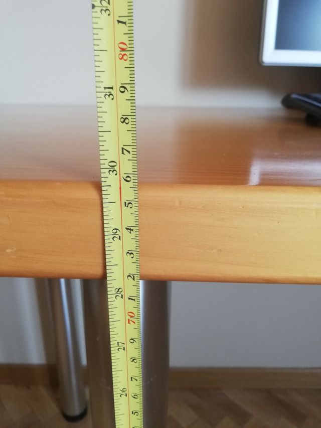 Mesa estudio pino y patas metálicas