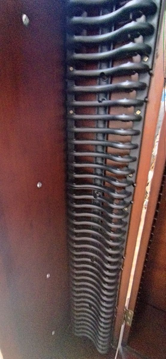 PORTA CDS Y DVDS  MUEBLE- ARMARIO